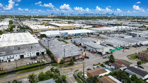 455 E 10th Avenue Hialeah FL 33010