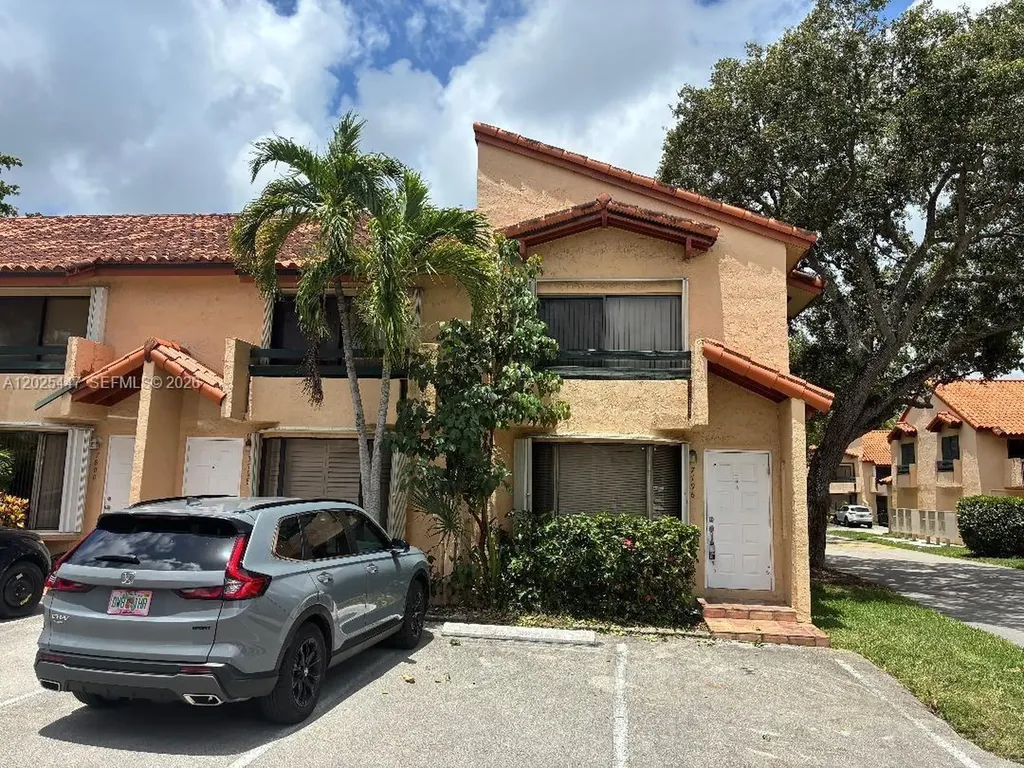 7796 SW 102nd Lane Miami FL 33156
