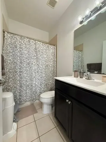 9286 W 33rd Lane Hialeah FL 33018