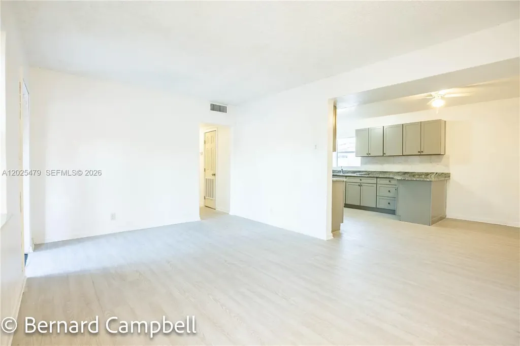 918 NW 13th Court Fort Lauderdale FL 33311