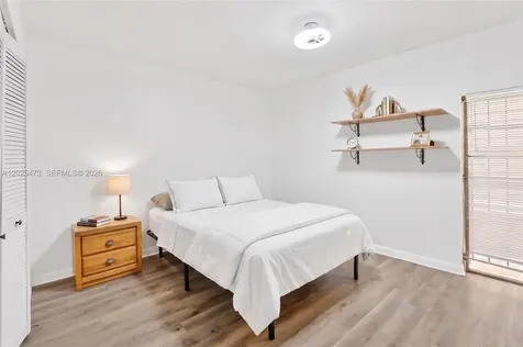 6705 Kingsmoor Way Miami Lakes FL 33014