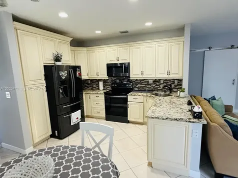 15858 SW 138th Terrace Miami FL 33196