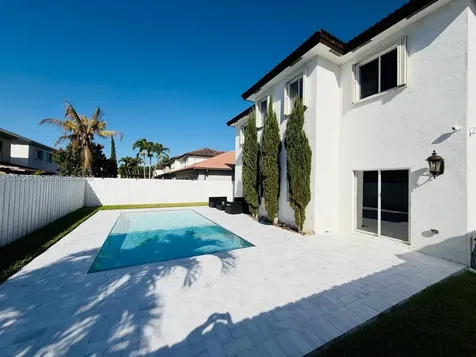 15858 SW 138th Terrace Miami FL 33196