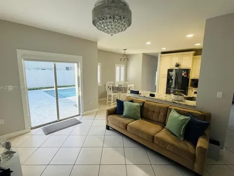 15858 SW 138th Terrace Miami FL 33196