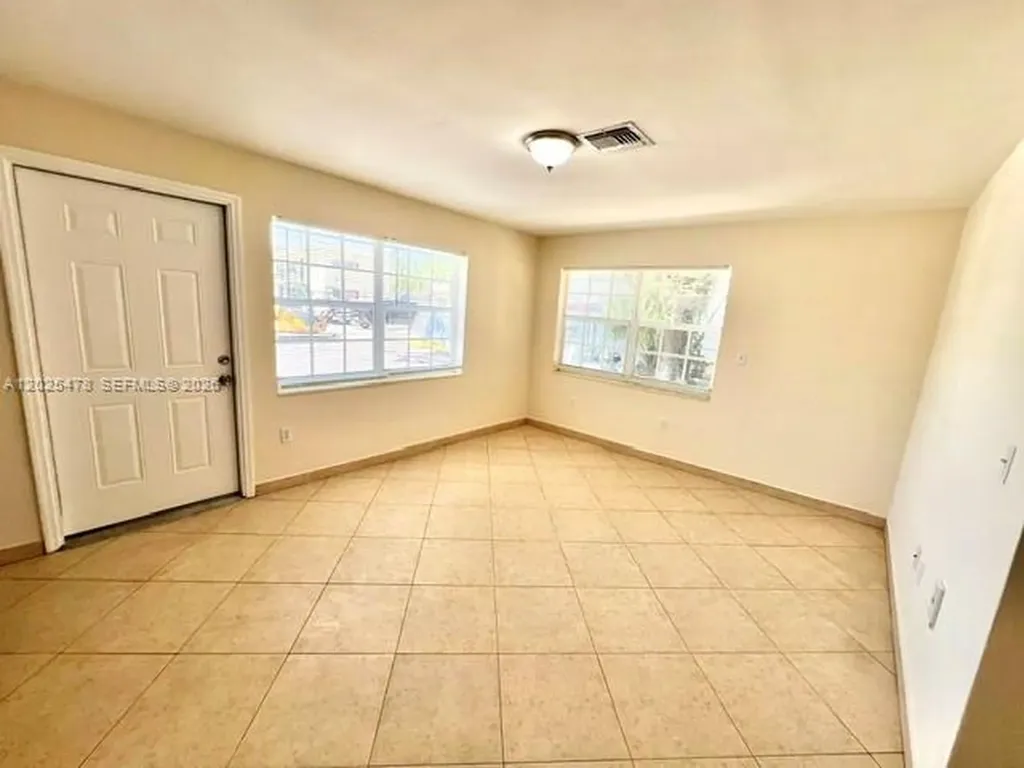 696 NE 85th Street Miami FL 33138