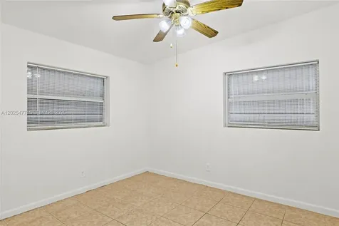 310 E Olive Avenue Port St. Lucie FL 34952