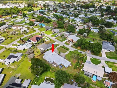 310 E Olive Avenue Port St. Lucie FL 34952
