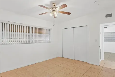 310 E Olive Avenue Port St. Lucie FL 34952