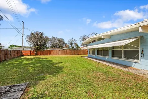 310 E Olive Avenue Port St. Lucie FL 34952