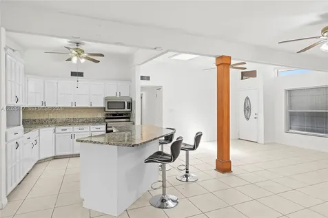 310 E Olive Avenue Port St. Lucie FL 34952