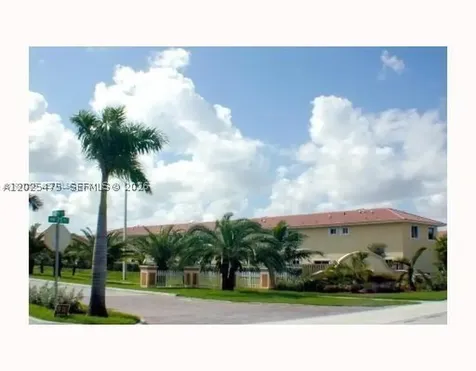 7477 NW 181 Hialeah FL 33015