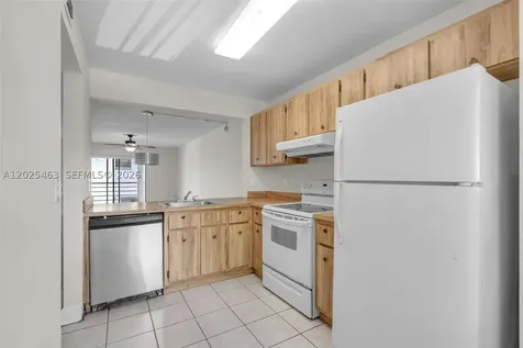 841 NE 207th Lane Miami FL 33179
