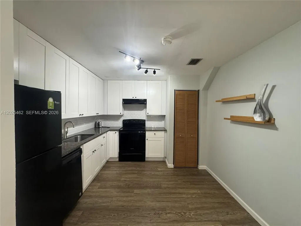 823 NE 19th Avenue Fort Lauderdale FL 33304