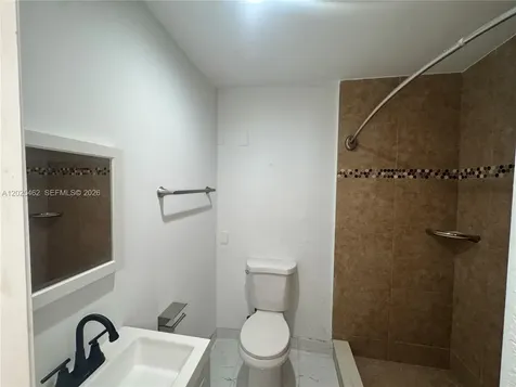 823 NE 19th Avenue Fort Lauderdale FL 33304