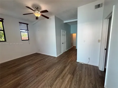 823 NE 19th Avenue Fort Lauderdale FL 33304