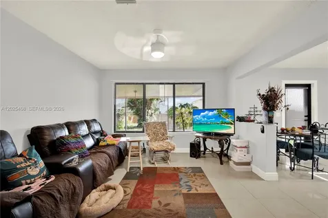 851 SW 1st Street Florida City FL 33034