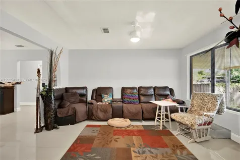 851 SW 1st Street Florida City FL 33034
