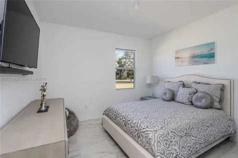 28805 SW 186th Avenue Homestead FL 33030
