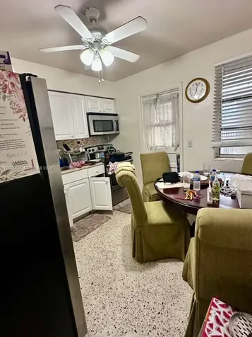 11016 SW 7th Street Miami FL 33174