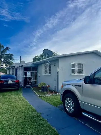 11016 SW 7th Street Miami FL 33174