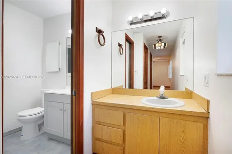 5835 SW 49th Street Miami FL 33155