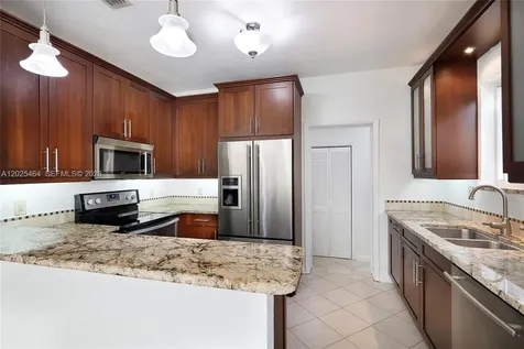 5835 SW 49th Street Miami FL 33155
