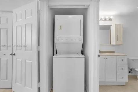 275 NE 18th Street Miami FL 33132
