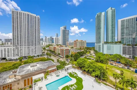 275 NE 18th Street Miami FL 33132