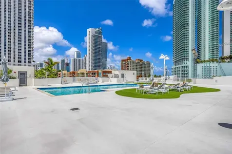 275 NE 18th Street Miami FL 33132