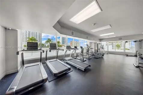 275 NE 18th Street Miami FL 33132