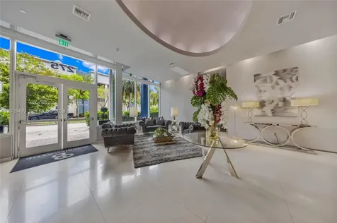 275 NE 18th Street Miami FL 33132
