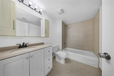 275 NE 18th Street Miami FL 33132