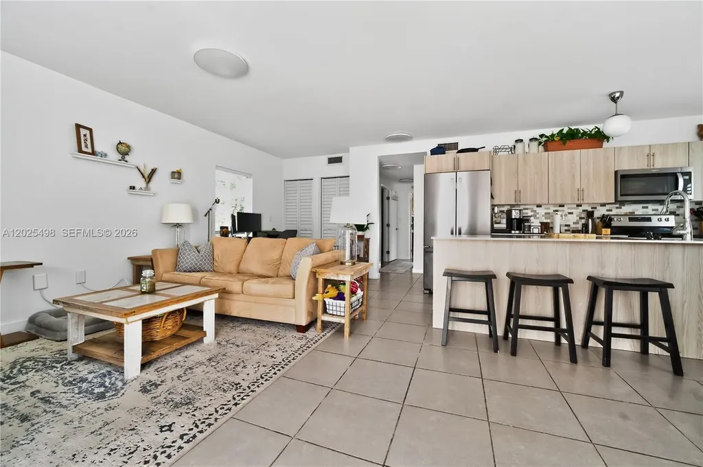 24 NW 13th Avenue Delray Beach FL 33444