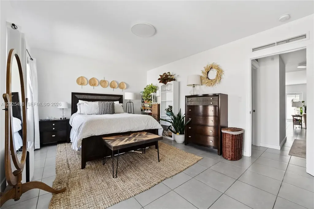 24 NW 13th Avenue Delray Beach FL 33444