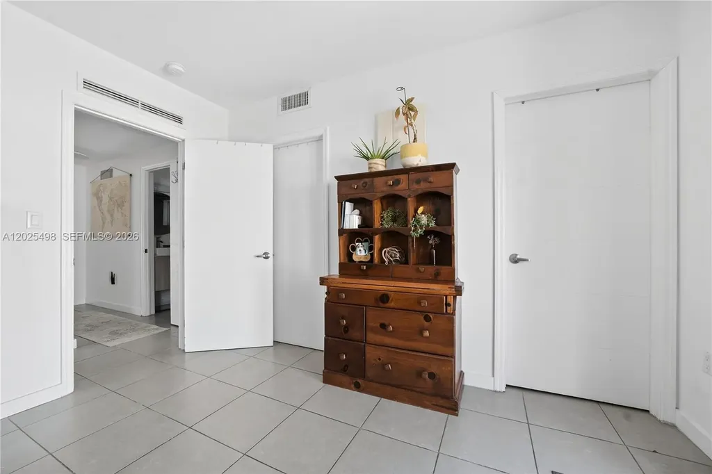 24 NW 13th Avenue Delray Beach FL 33444