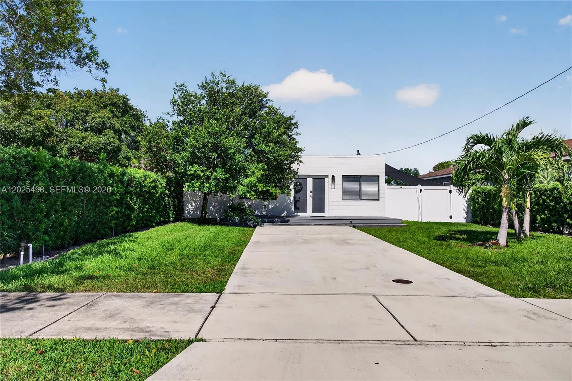24 NW 13th Avenue Delray Beach FL 33444