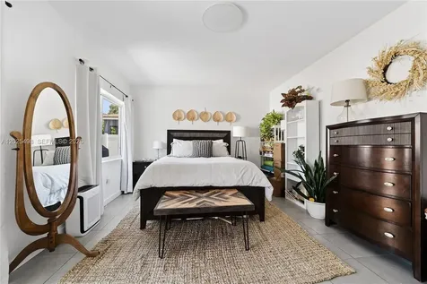 24 NW 13th Avenue Delray Beach FL 33444