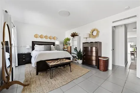 24 NW 13th Avenue Delray Beach FL 33444