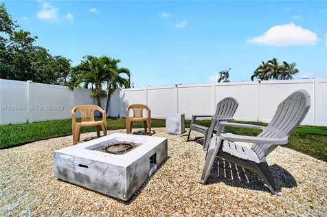 24 NW 13th Avenue Delray Beach FL 33444