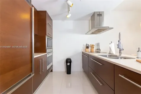 485 Brickell Avenue Miami FL 33131