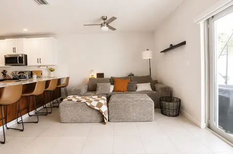 1009 NW 4th Terrace Florida City FL 33034