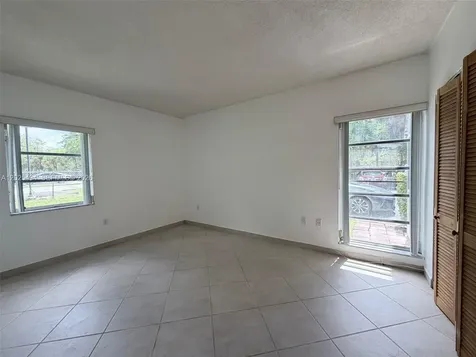 9159 SW 77th Avenue Miami FL 33156