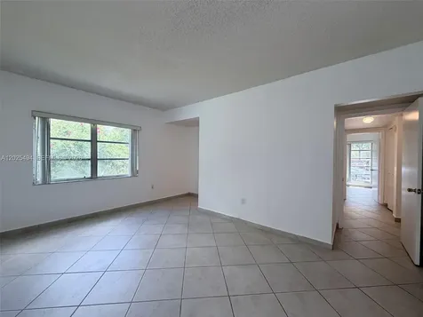 9159 SW 77th Avenue Miami FL 33156