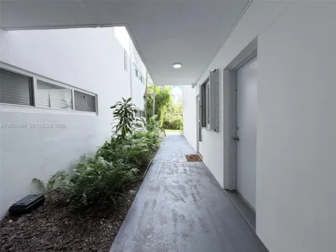 9159 SW 77th Avenue Miami FL 33156