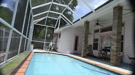 5304 Chestnuts Lake Drive Other City - In The State Of Florida FL 32258