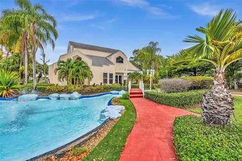 3417 NW 44th Street Oakland Park FL 33309