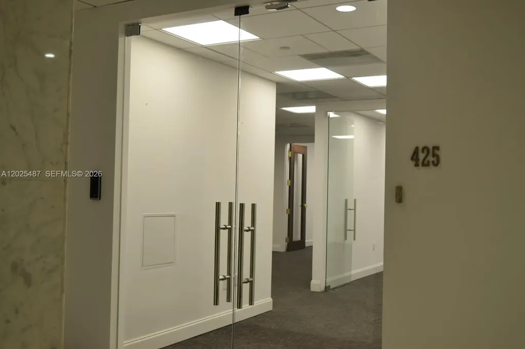 1200 Brickell Avenue Miami FL 33131