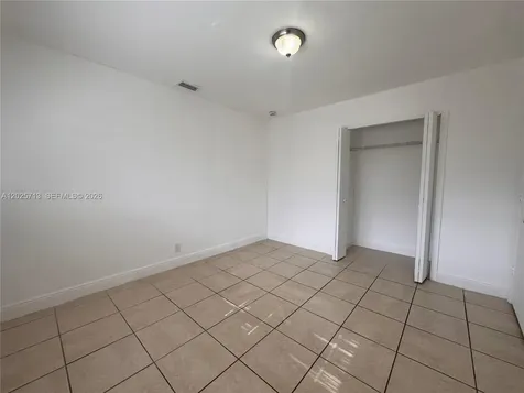 407 NW 7th Court Hallandale Beach FL 33009