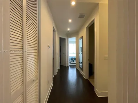 6471 NW 103rd Passage Doral FL 33178