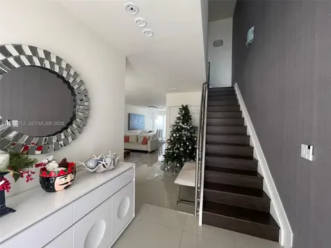 6471 NW 103rd Passage Doral FL 33178